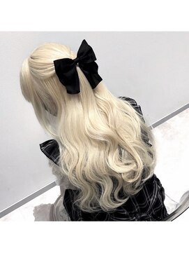 ミル 心斎橋(MIL) ブロンドカラー