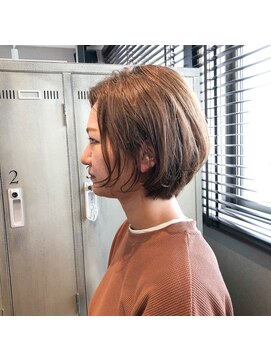 アクシス 清田店(AXIS) 《AXIS》大人可愛い、丸みショートボブ