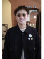 エディ(Edy)&nbsp;スパイキーショート刈り上げニュアンスパーマメンズ眉毛カット