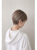 ショートレイヤー　白髪ボカシハイライト名東区ショート