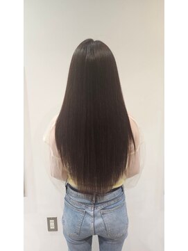 ロウブ(roubu.) アッシュグレーボブ ヘアアレンジプードルパーマロングヘア