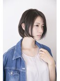 シンプルが引き込まれるΩ小顔ボブ【大人可愛い30代40代50代】