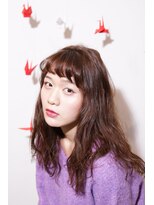 コマ(coma)&nbsp;【coma中野】パーマで作るリラックスウェーブナチュラルロング