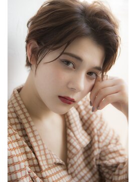 ミエルヘアーエスト 新宿店(mielhair est) 耳かけショート【新宿】