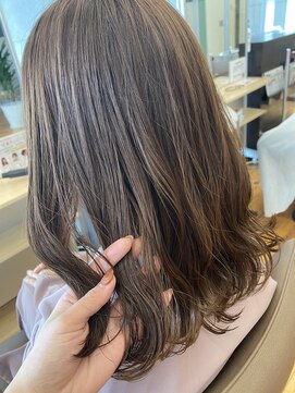 フレーム スクエア マットグレージュ