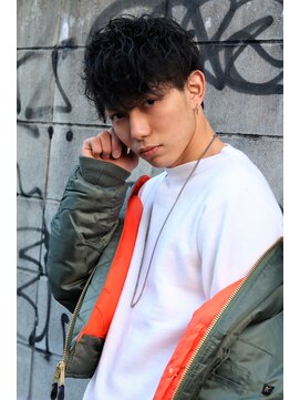 スピンオフシフト(SPIN-OFF SHIFT) うざバング×スパイラルパーマ