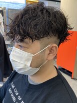 グッドタイムエフティフィフス 横浜西口(GoodTimes ft.fifth)&nbsp;ツイストスパイラルパーマセンターパートツーブロックフェード