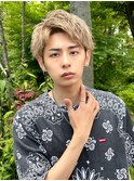 ハーフアップバングツーブロックスキンフェード刈り上げマッシュ