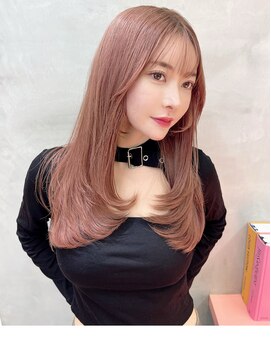 ロンドアベニール 北千住(Lond avenir) レイヤーカット　ピンクベージュ　西田大樹