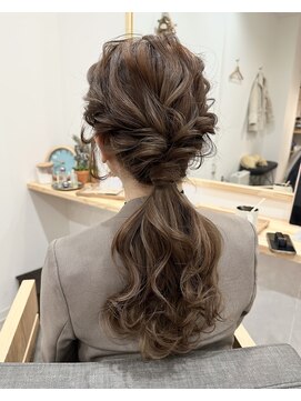 ペコリー(pecoree) ゆるっローポニー