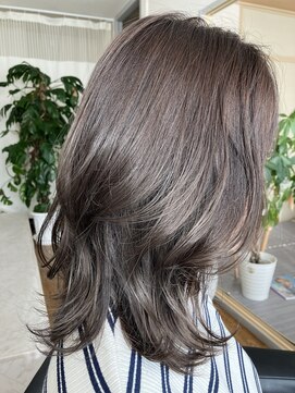 アマンダ(AMANDA) 透明感カラー