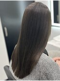 ロングヘアー透明感オリーブベージュカラー髪質改善　赤坂見附