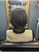 くびれボブ×アッシュブラウン