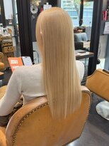 アバーブ ザ ビューティー アイランド(Above the beauty island -oizumi gakuen-)&nbsp;20代30代40代50代◎ブロンド/リバースライト/ブリーチ