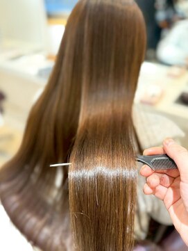 グランドール(Grandoll) 艶髪ストレート【【小倉北区神岳／メディアドーム】】