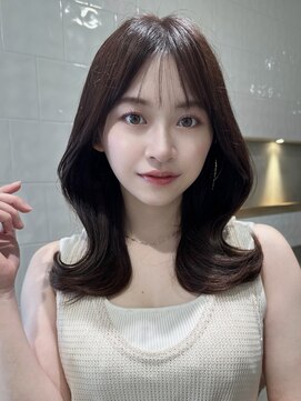 アイヴィ 表参道(IVY) 大人かわいい くすみブラウン くびれヘア【肥田亜沙美】