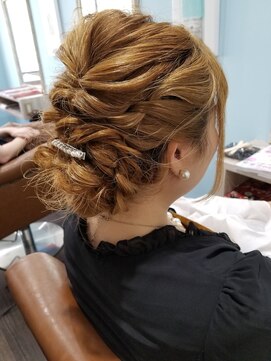 ルークス 中央林間(LOOOKS) 結婚式や二次会に◎もこもこ系まとめ髪