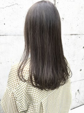 ヴィッカエコル (vicca 'ekolu) 《'ekolu 横山》透け感ニュアンスカラー×ナチュラルストレート