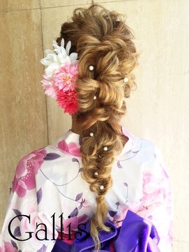 ヘアメイク ギャリス 北新地店(HAIR MAKE SALON Gallis) 【Gllis】ねじり編み込み×編みおろしスタイル