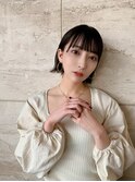 外ハネボブ_エアリーミディホワイトアッシュショートパーマ