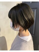 カールム(carlm) 【天神・今泉carlm/上川美幸】　ウルフボブ