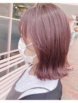 イルウィ(irwi)&nbsp;【トレンド】ブリーチなし！ピンクベージュカラー　外ハネボブ