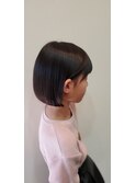 ショートボブ