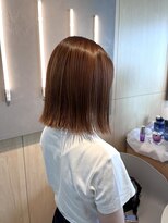 シダ(sida SAIIN)&nbsp;20代30代オレンジカラー切りっぱなし外はねボブ