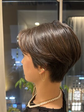 アトリエJD パリ 大通店(Atelier JD PARIS) 女性らしさ×ハンサムショート