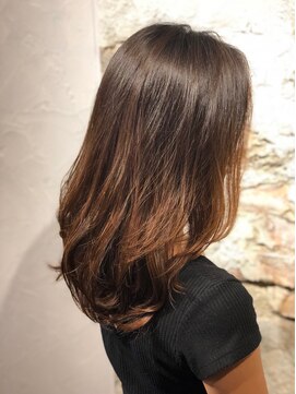 ヘアドレス フォレストガンプ(Hair dress Forrest Gump) 秋のグラデーションロング