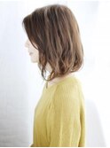 かきあげバングのキレイめカールスタイル