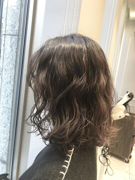 ネオリーブギンザ 銀座店(Neolive GINZA) 低温デジタルパーマで作るミディアムパーマ