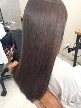 ワンズ リー 下北沢店(ONE's ly) トリートメント/韓国/髪質改善/学割U24[下北沢/下北沢駅]