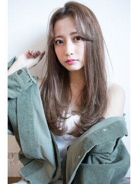 エイト 北千住店(EIGHT) 【EIGHT new hair style】ナチュラルストレート★センターパート