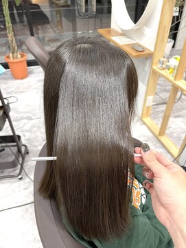 アムヘアー(A.M. hair) 【自分史上一番☆】髪質改善ストレート