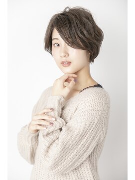 アフロディーテギンザ 神保町(APHRODITE GINZA) カール/セミディ/シアーカラー/姫カット［御茶ノ水/神保町］