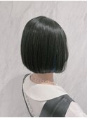 店長今里☆ボブにインナーカラーブルー☆