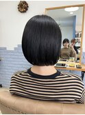 ぱつっとボブ