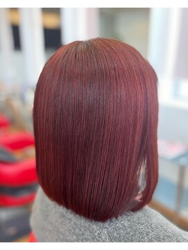 バンファミリージーナヘアー(Vanfamily gina hair) レッド系カラー