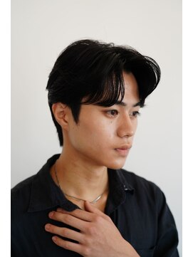 クレス 武蔵浦和店 韓国ヘアニュアンスパーマダウンパーマセンターパート黒髪