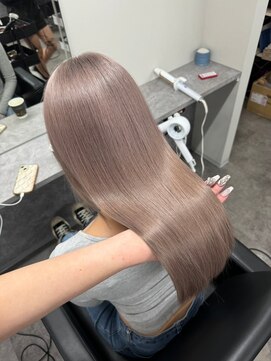 ニューワン バイ ネイバー 立川(Newone by neighbor) レイヤーカットナチュラルハイトーンデザインカラー[立川駅]