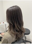 グレージュハイライト