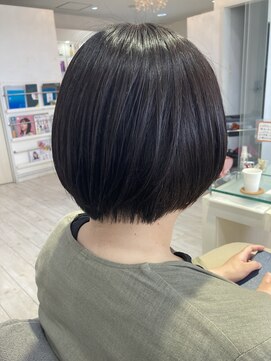 フェイバリットビューティシャルム(Favorite Beauty Charme) 丸みショートボブスタイル×オージュアト×上大岡駅近く