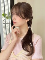 レイヤーカット×色素薄めカラーでふわっと柔らかい質感ヘア