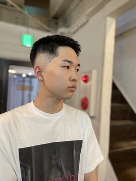 ビーバイエイトジェンツ(Bee by EIGHT GENTS) スペインカール/韓国マッシュ/スパイキーショート/南堀江