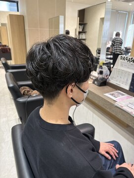 シャドウパーマ