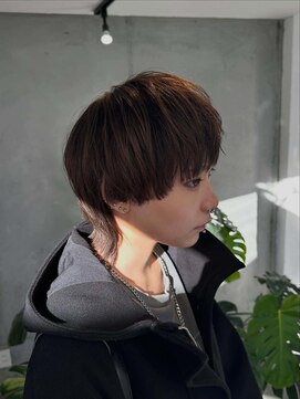 エムドットヘアーサロン(M. hair salon) ウルフカット