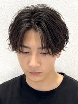 オーシャントーキョー 仙台(OCEAN TOKYO)&nbsp;センターパートツイストスパイラルショート黒髪仙台メンズ