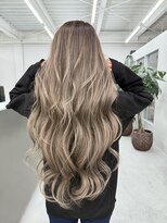 ティミー(Timmy) バレイヤージュ