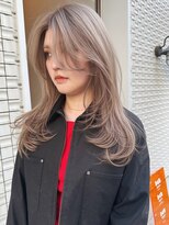 ニール 名古屋 伏見 丸の内(NEELU)&nbsp;【NEELU_misa】ローライト×ベージュ
